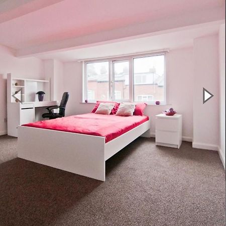 Budget Double Room Close To Leeds University And City Centre Leeds (West Yorkshire) Exterior foto